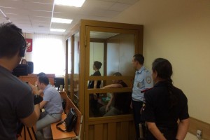 В Астрахани состоялось заседание по делу о связывании детей простынями в частном детсаду