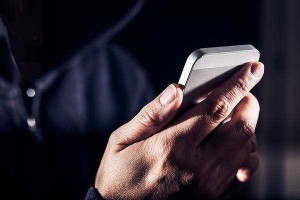 Роскачество: как распознать телефонного мошенника