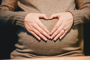 С 1 января изменился размер пособия по беременности и родам