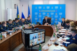 Астраханский губернатор обсудил в Москве проблемы весеннего паводка