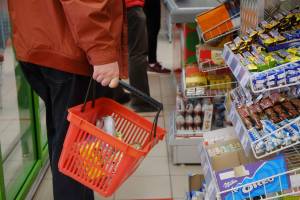 Цены на продукты могут подняться на 20% из-за коронавируса и валютных колебаний