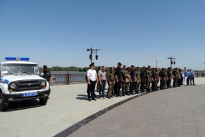 В Астрахани прошло вручение удостоверений членам добровольной народной дружины
