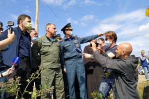 Глава МЧС России и губернатор Свердловской области облетели подтопленные территории