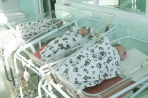 За месяц работы в Черноярском роддоме на свет появилось 5 малышей