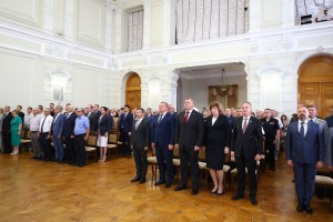 Игорь Бабушкин вручил астраханцам ордена «За заслуги перед Отечеством»