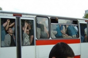 Астраханцы жалуются на работу общественного транспорта