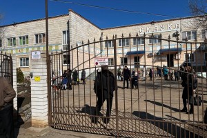 Астраханские школы и&#160;детсады эвакуируют из-за сообщений о&#160;минировании