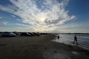 Астраханцы рассказали об обстановке на Ассадулаевском пляже