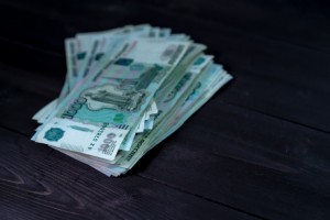 Директора астраханского МУПа подозревают в присвоении 350 000 рублей