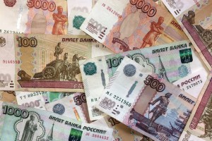 Астраханским чиновникам подняли зарплаты