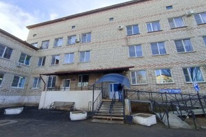 В Енотаевском районе отремонтировали больницу
