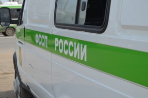 В Астрахани у водителя маршрутки забрали автомобиль из-за долгов