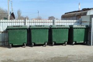 В Ленинском районе Астрахани обновят все мусорные баки
