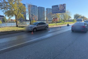 В Астрахани сбили 8‑летнего мальчика, перебегающего дорогу в неположенном месте В Астрахани сбили 8‑летнего мальчика, перебегающего дорогу в неположенном месте