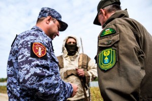 Росгвардейцы задержали браконьеров в Астраханской области Росгвардейцы задержали браконьеров в Астраханской области