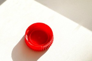 Астраханцы могут сдать пластиковые крышки и помочь детям с особыми потребностями Астраханцы могут сдать пластиковые крышки и помочь детям с особыми потребностями