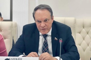 Бывший астраханский сенатор продолжит карьеру за границей Бывший астраханский сенатор продолжит карьеру за границей