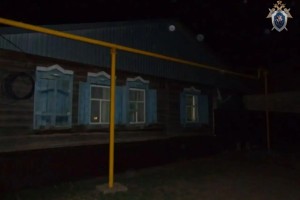 Астраханец жестоко расправился с родным сыном во время алкогольного застолья Астраханец жестоко расправился с родным сыном во время алкогольного застолья