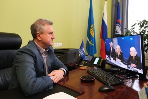 Олег Петелин поучаствовал в круглом столе на тему «Развитие внутреннего туризма в Российской Федерации» Олег Петелин поучаствовал в круглом столе на тему «Развитие внутреннего туризма в Российской Федерации»