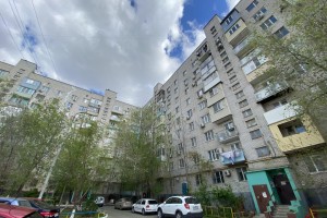 Администрация Астрахани не торопилась расселять жильцов аварийного дома и проиграла в суде