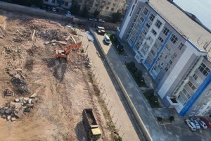 Скандальная стройка на Бабефа в Астрахани дошла до уголовного дела Скандальная стройка на Бабефа в Астрахани дошла до уголовного дела