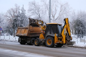 С улиц и парков Астрахани за неделю убрали почти две тысячи кубометров снега С улиц и парков Астрахани за неделю убрали почти две тысячи кубометров снега