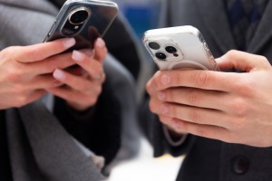 Астраханцев увлекло северное сияние