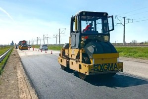 В Астраханской области обновляют участок важной федеральной дороги