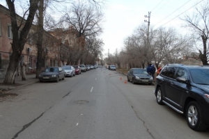 В Астрахани в результате наезда легкового автомобиля пострадал пешеход