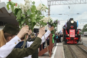 Астраханцы встретили паровоз «Победа» времен Великой Отечественной войны
