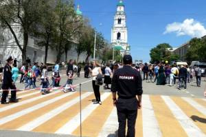 Астраханская полиция обеспечила порядок на майских праздниках