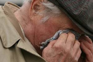 В Астраханской области семейная пара избила 86-летнего пенсионера