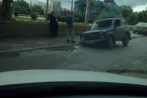 Параллельная реальность: в Астрахани авто вновь уходят под землю
