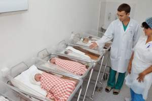 В Астраханской области показатели рождаемости одни из лучших в стране