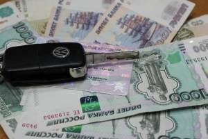 В Астрахани судебные приставы ограничили в правах 650 водителей-должников