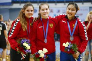 Астраханские гандболистки-серебряные призеры Чемпионата мира