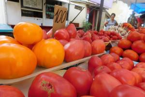 Цены в Астрахани на помидоры бьют рекорды