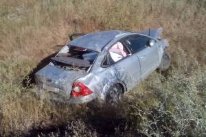 В Астраханской области перевернулся автомобиль