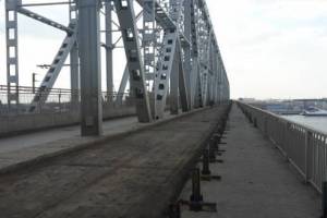 Астраханец погиб на глазах очевидцев, спрыгнув со Старого моста