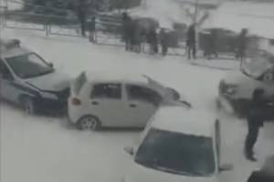Массовая авария в Астраханской области попала на видео