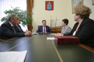 Александр Жилкин встретился с активистами регионального штаба Общероссийского народного фронта