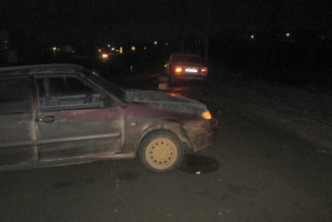 В Астраханской области устанавливают личность мужчины, сбитого двумя автомобилями