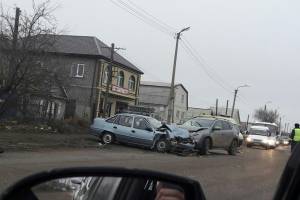 2 человека пострадали в ДТП, которое произошло в Астрахани несколько часов назад