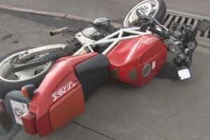 Пьяный мотоциклист перевернулся в Икрянинском районе Астраханской области