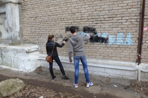Фасады домов Астрахани будут очищены от надписей с рекламой наркотиков