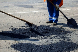В Нариманове планируют приступить к строительству и ремонту дорог