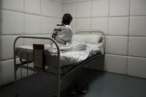 В Астрахани врач-психиатр отправила на принудительное лечение здорового человека