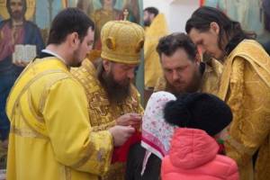 Православные астраханцы отмечают Прощеное воскресенье