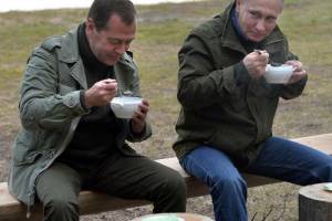 В Астрахань с неофициальным визитом едет Дмитрий Медведев?
