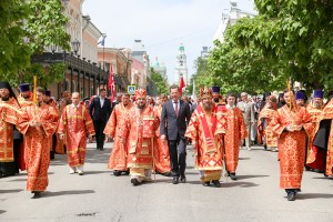 В Астрахани прошёл крестный ход в память о святых Кирилле и Мефодии